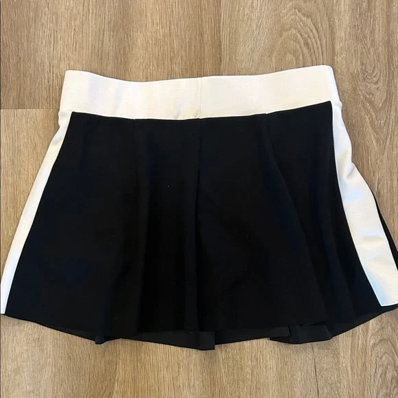Emily McCarthy Chic Black and White Women's Mini Skirt Size L - Picture 4 of 8